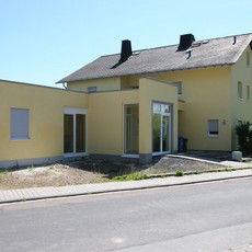 Wohnhaus mit Praxis - Eisenbach
